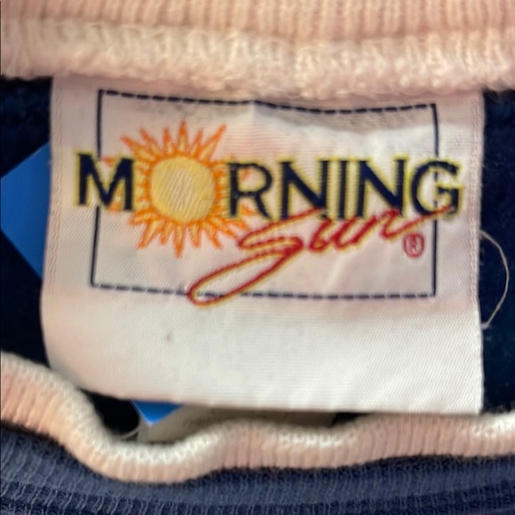 Morning Sun Blue Sweatshirt with Bird Design - Picture 2 of 3